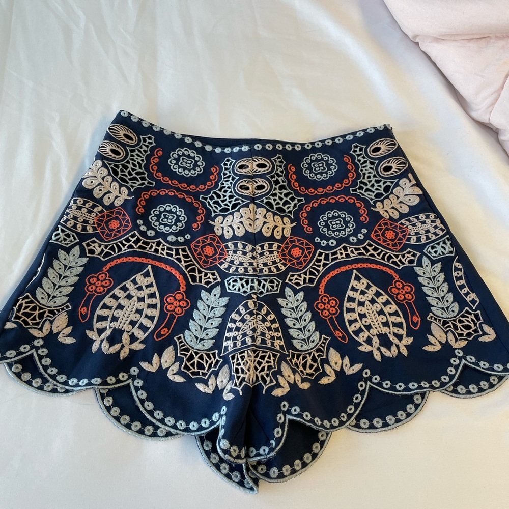 Navy Scalloped Embroidered Front Shorts